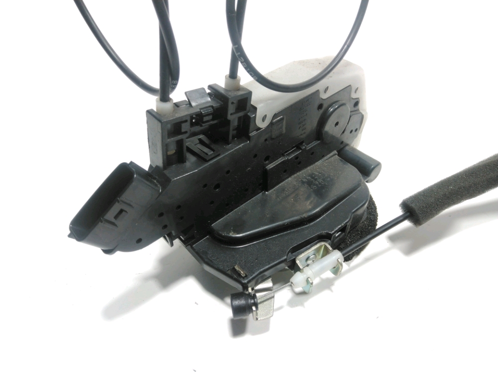 Serrure de porte arrière gauche