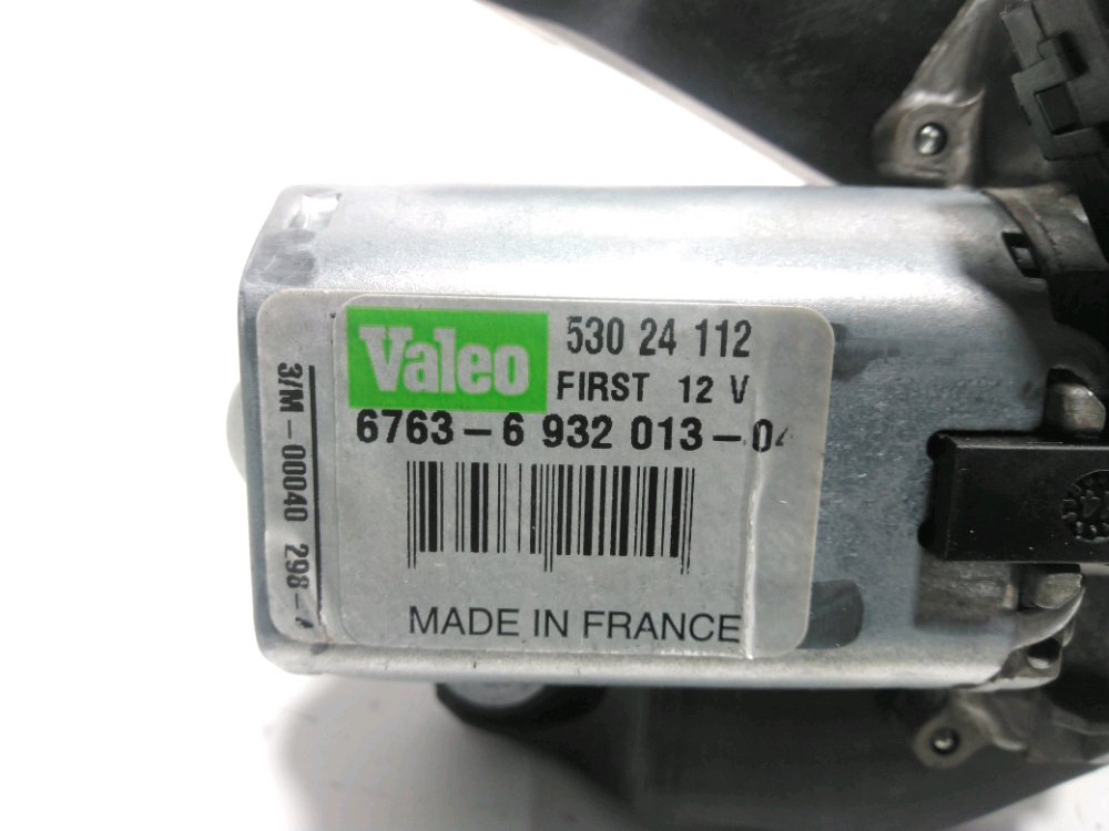 Moteur d'essuie glace arrière