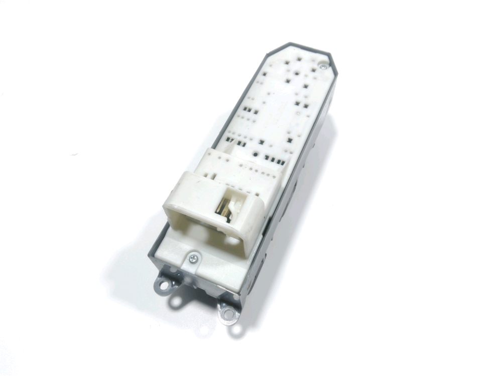 Commande lève-vitre avant gauche