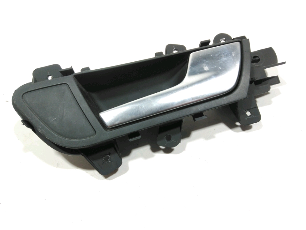 Poignée intérieure porte avant droite