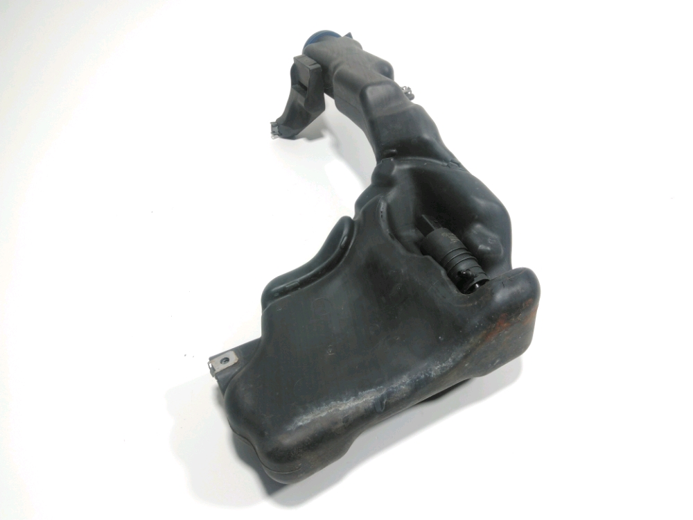 Réservoir de lave glace avant