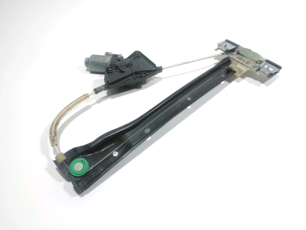 Lève-vitre électrique avant gauche