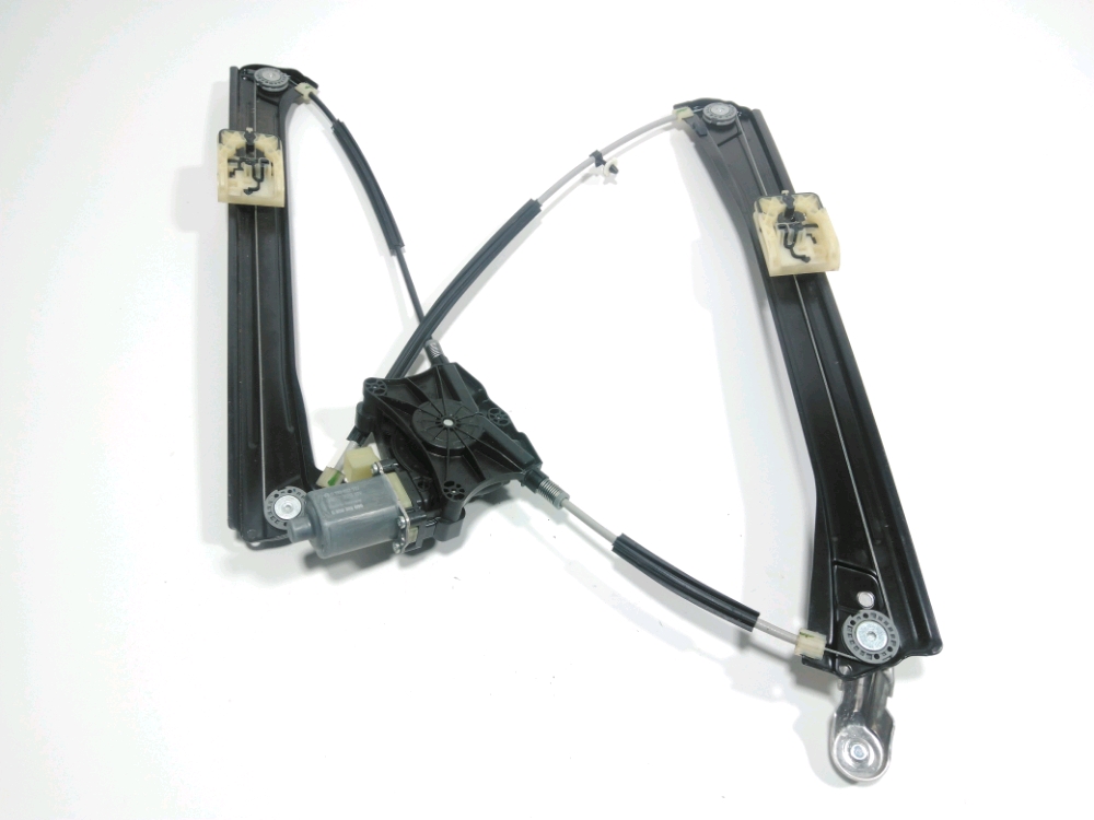 Lève-vitre électrique avant droit