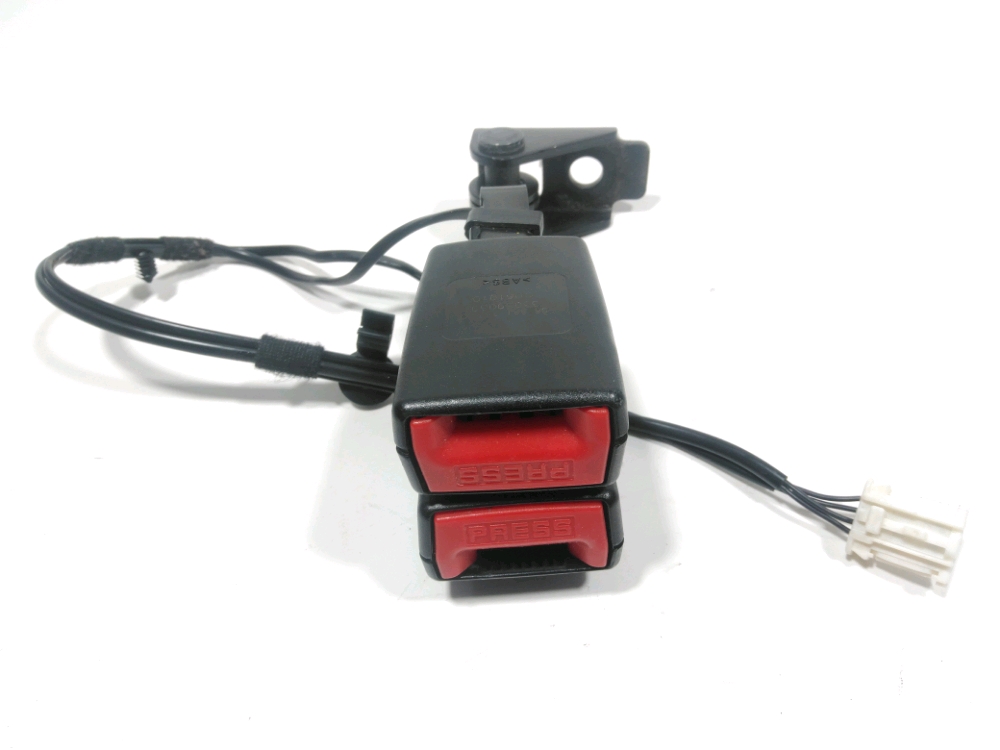 Ancrage ceinture arrière gauche