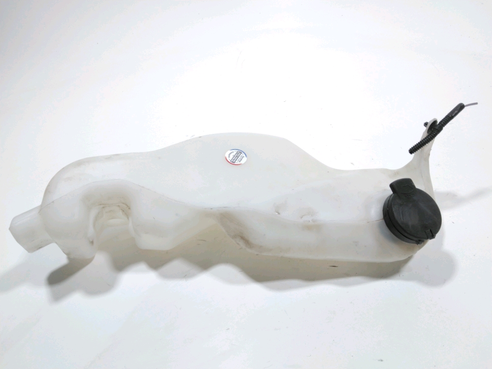 Réservoir de lave glace avant