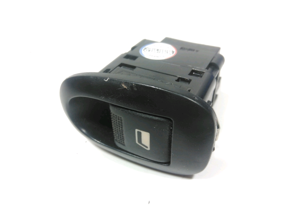 Commande lève-vitre arrière droit