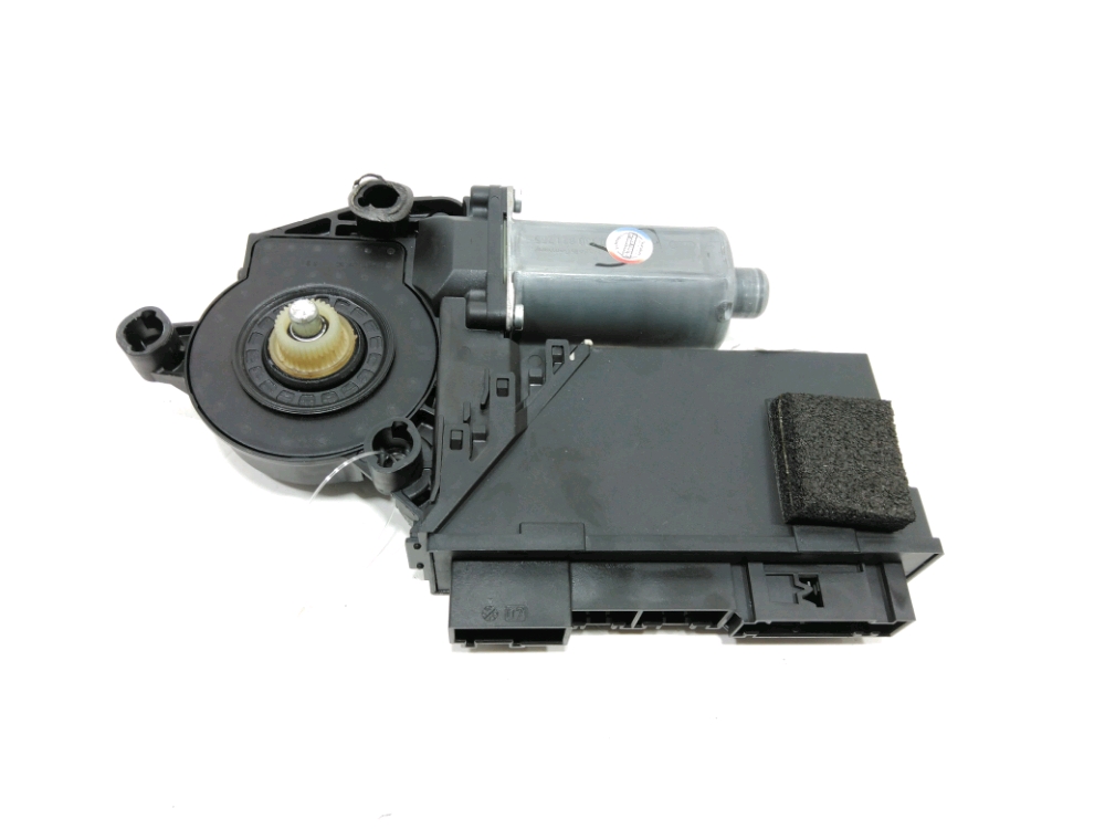 Lève-vitre électrique avant droit