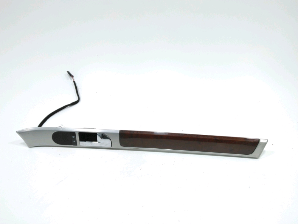 Poignee interieure porte avant droite