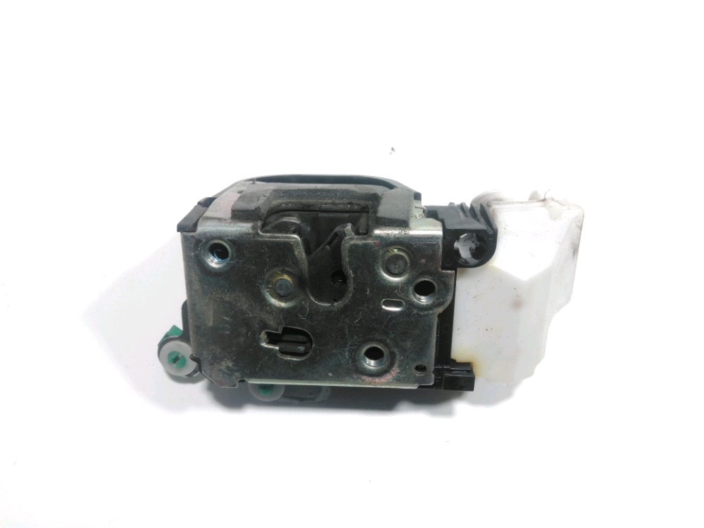 Serrure de porte avant gauche