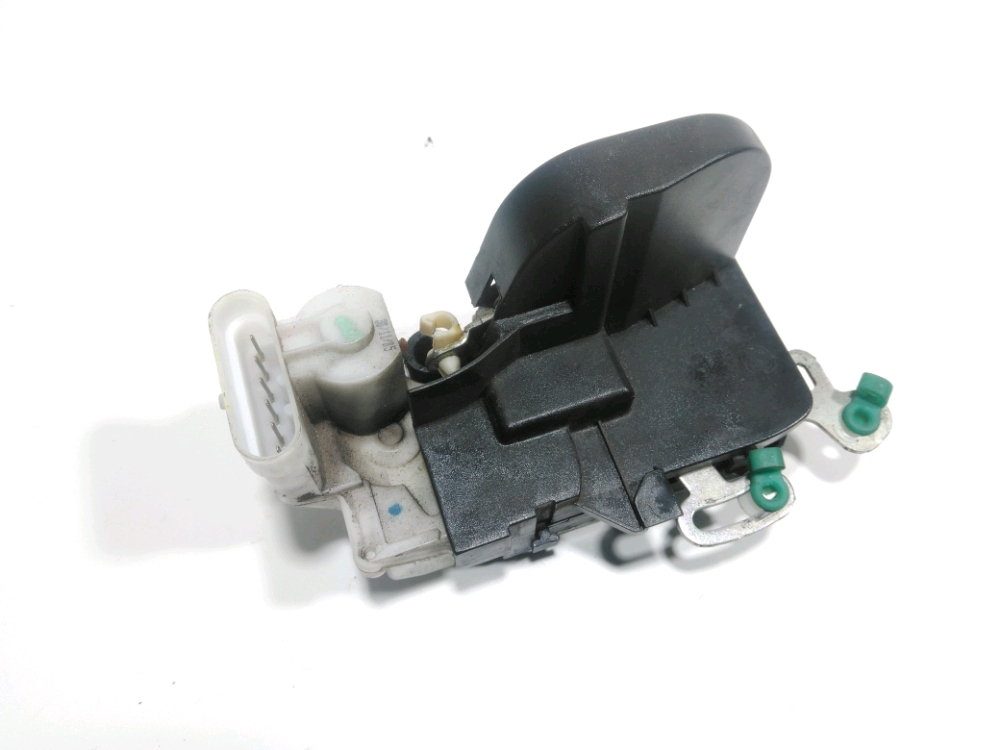 Serrure de porte avant gauche