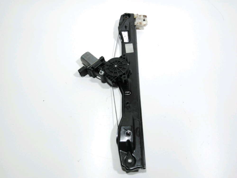 Lève-vitre électrique avant droit