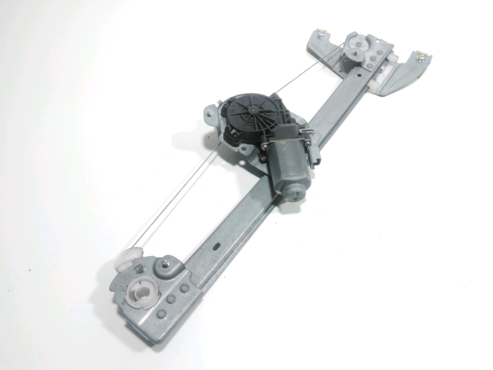 Leve-vitre electrique avant droit