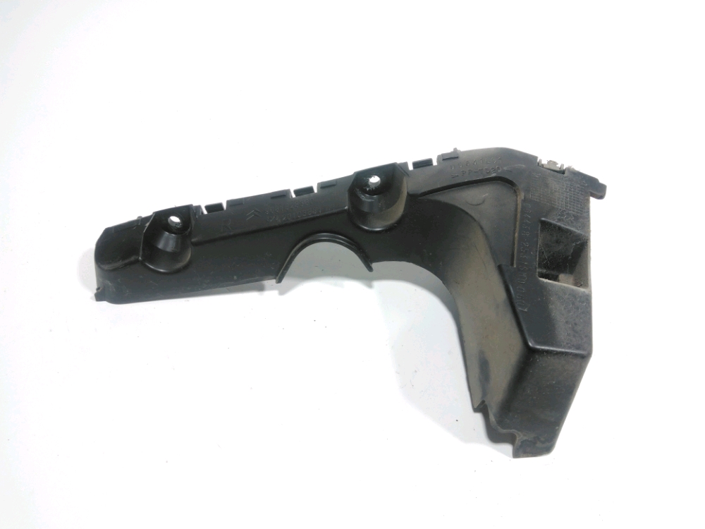 Support droit de pare-choc arrière