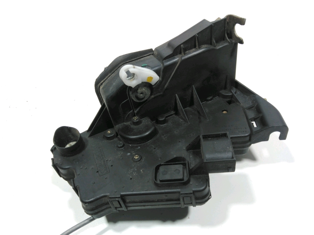 Serrure de porte avant gauche