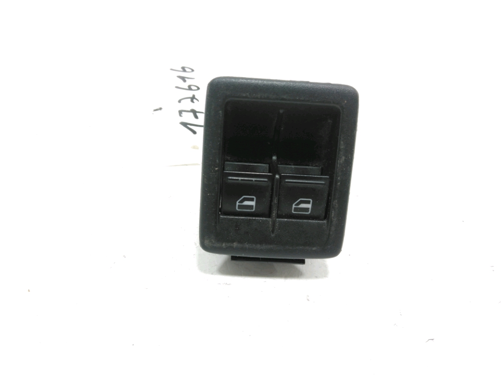 Commande lève-vitre avant gauche