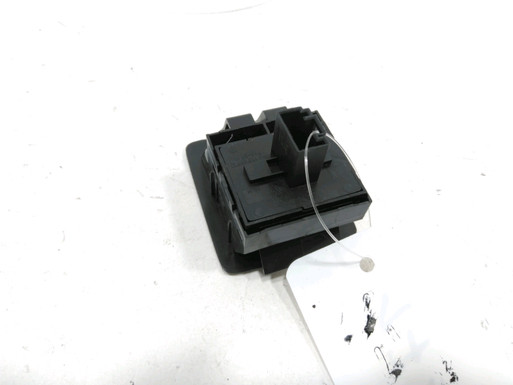 Commande lève-vitre avant gauche