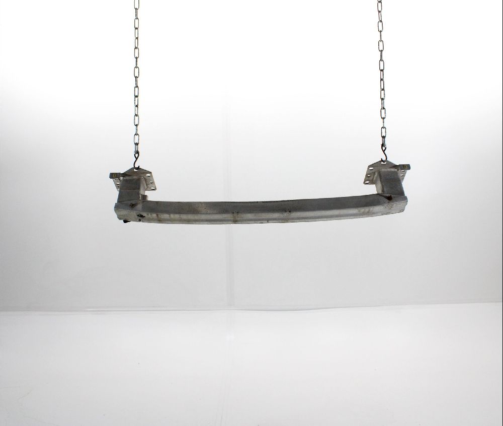 Renfort pare-choc avant