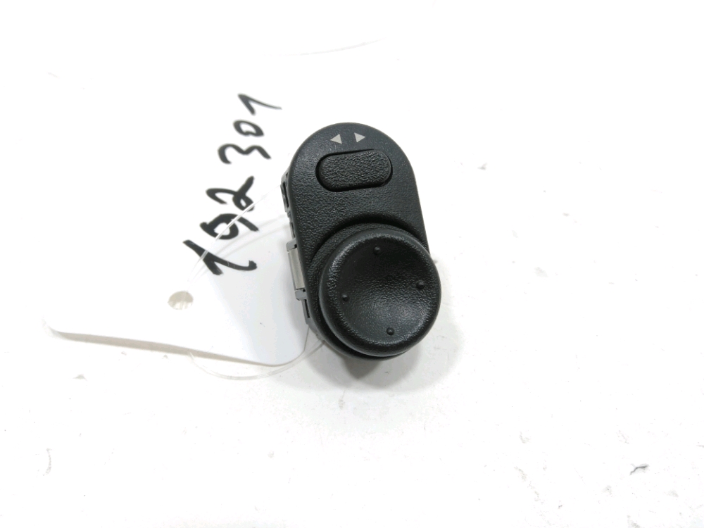Commande rétroviseur