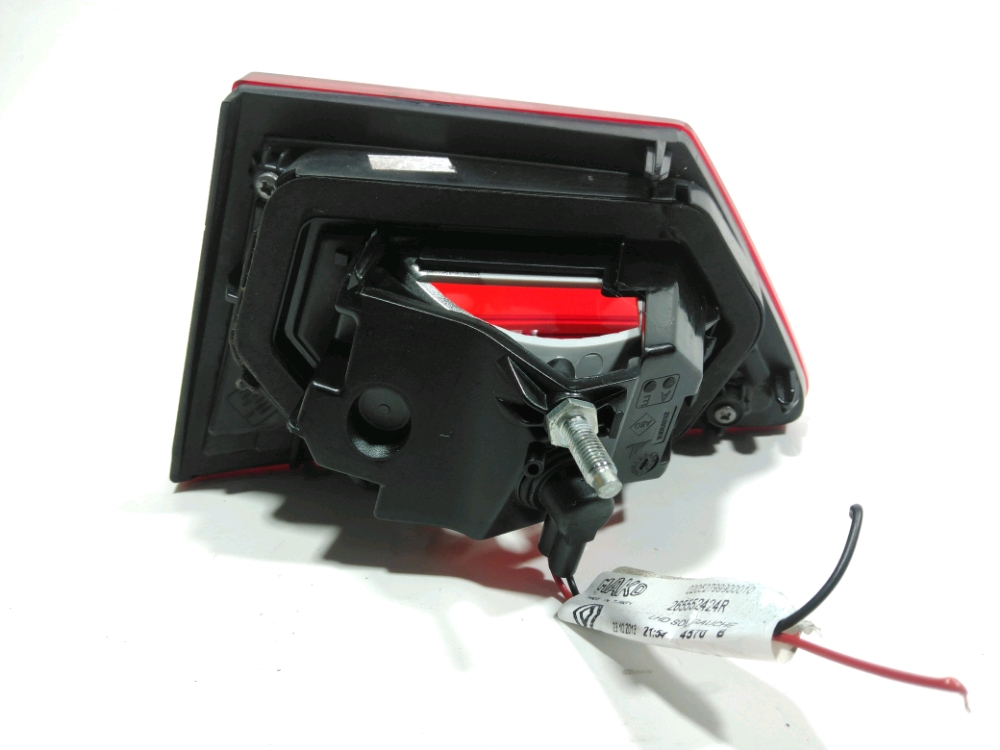 Feu arrière intérieur gauche