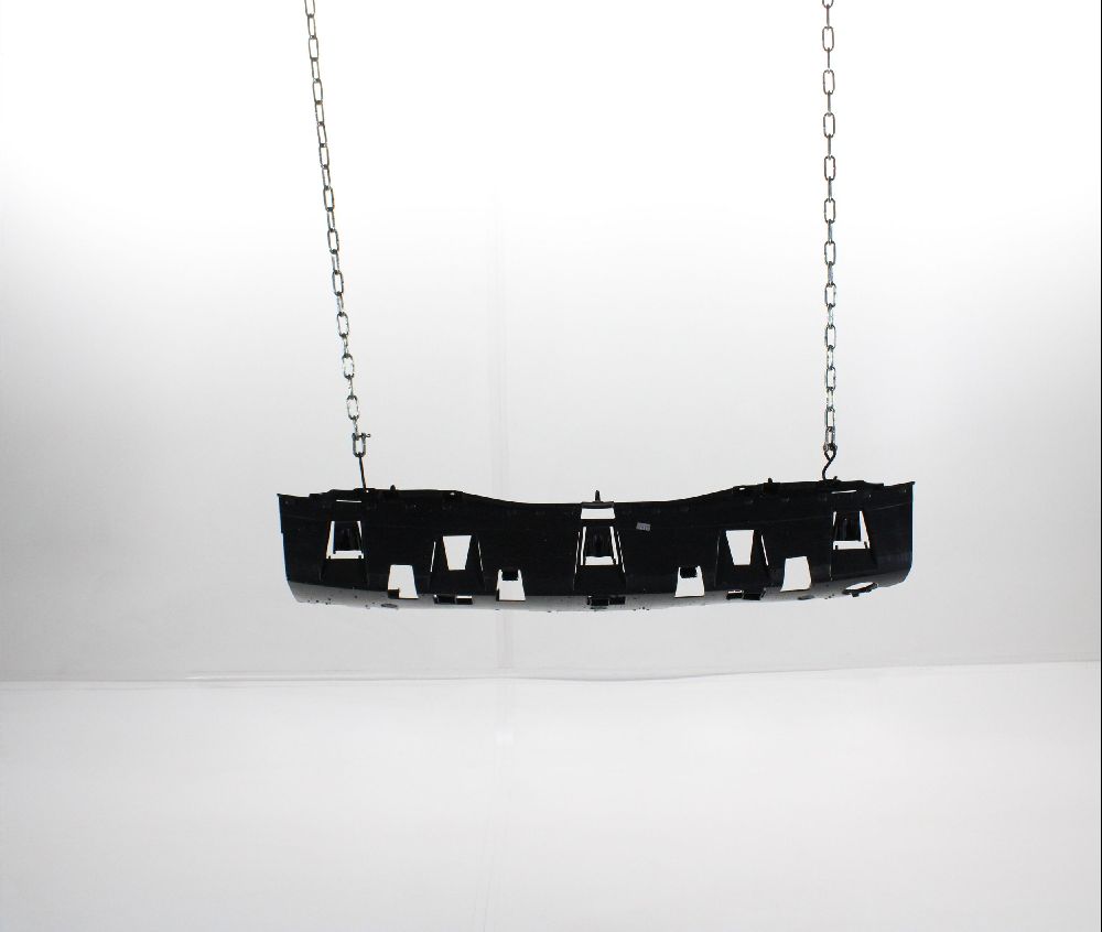 Support central de pare-choc arrière