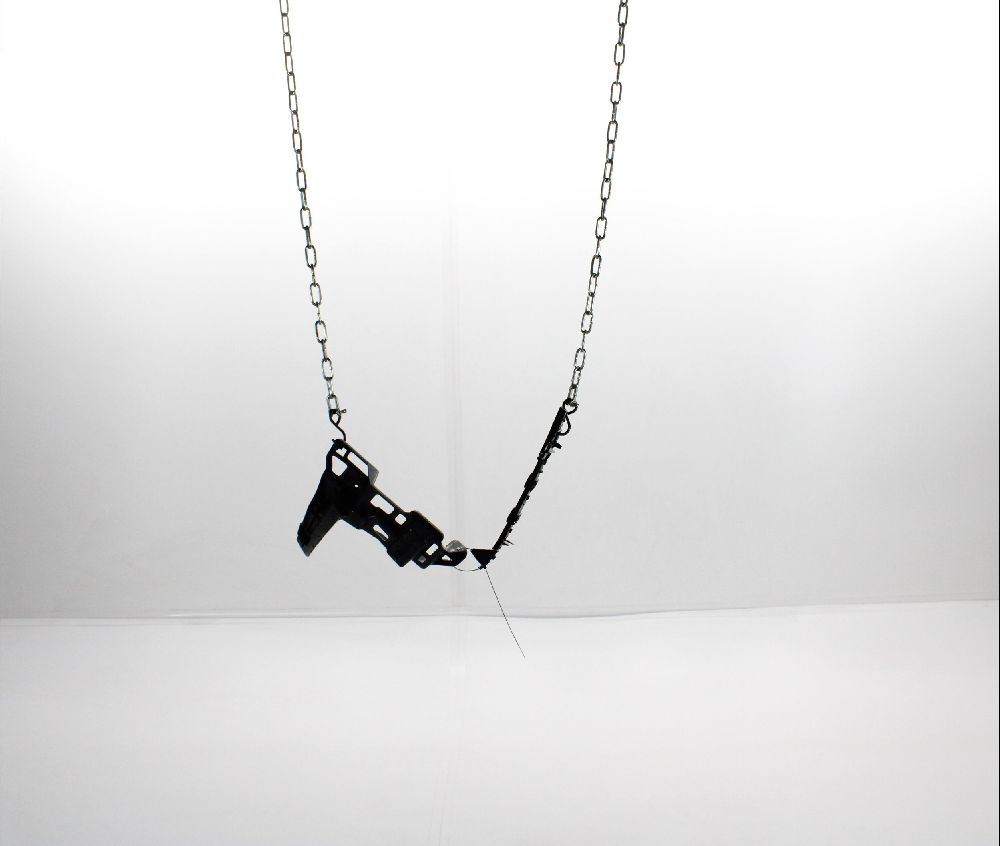 Support gauche de pare-choc arrière