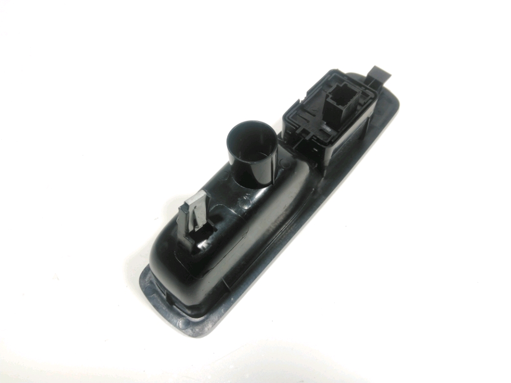 Commande lève-vitre arrière gauche