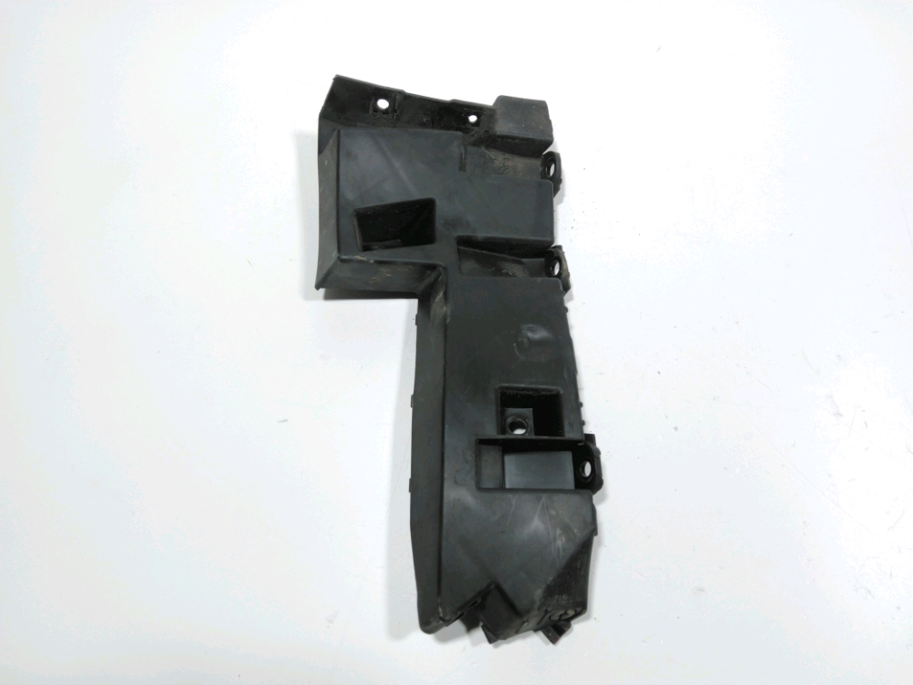 Support gauche de pare-choc arrière