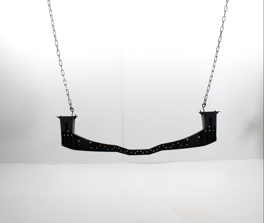 Traverse inférieure armature avant