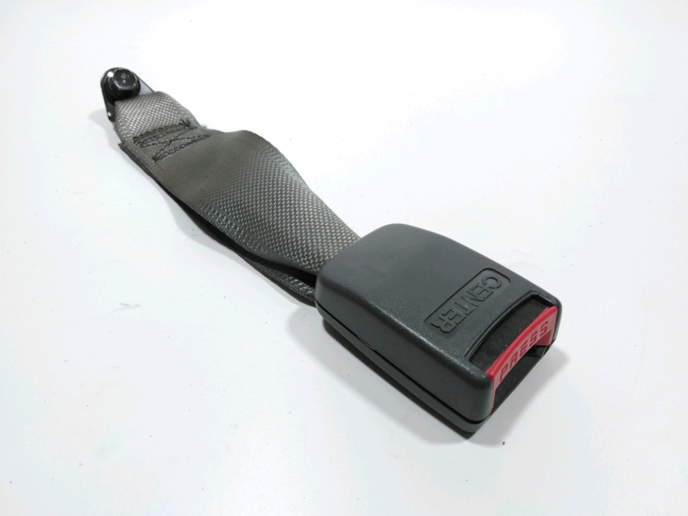 Ancrage ceinture arrière central