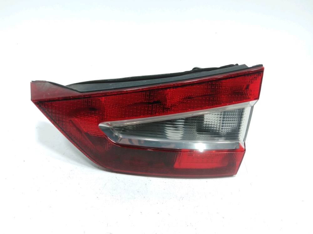 Feu arriere interieur droit