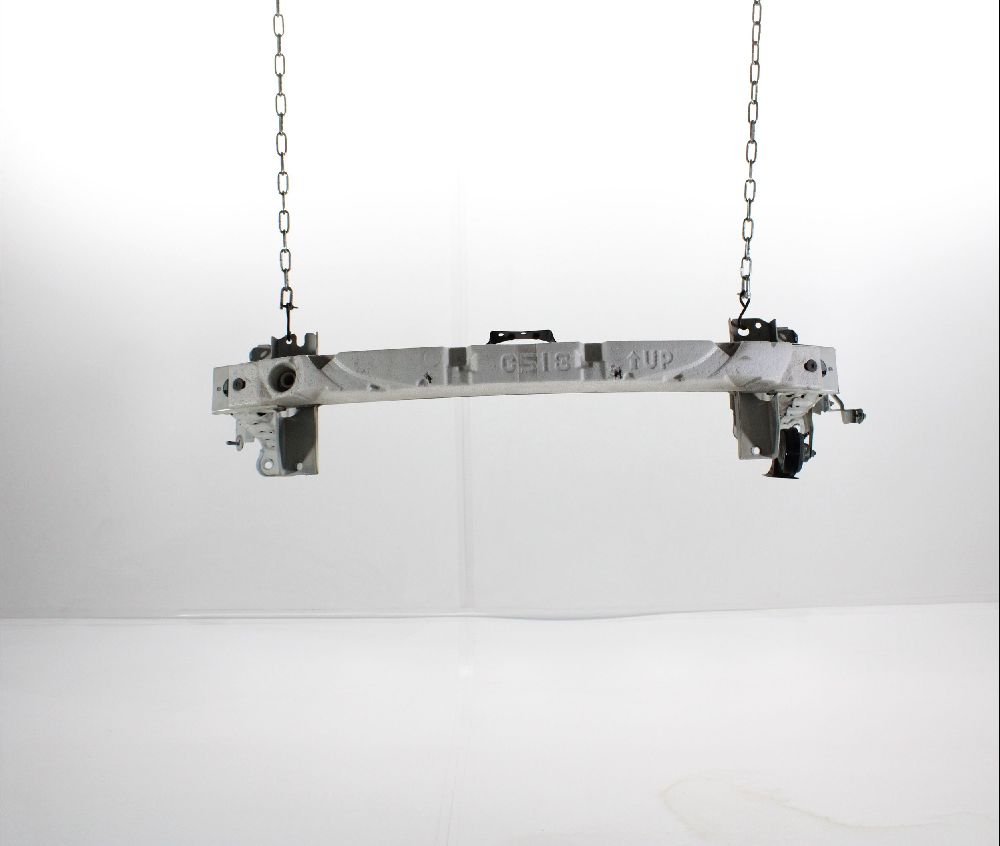 Renfort pare-choc avant