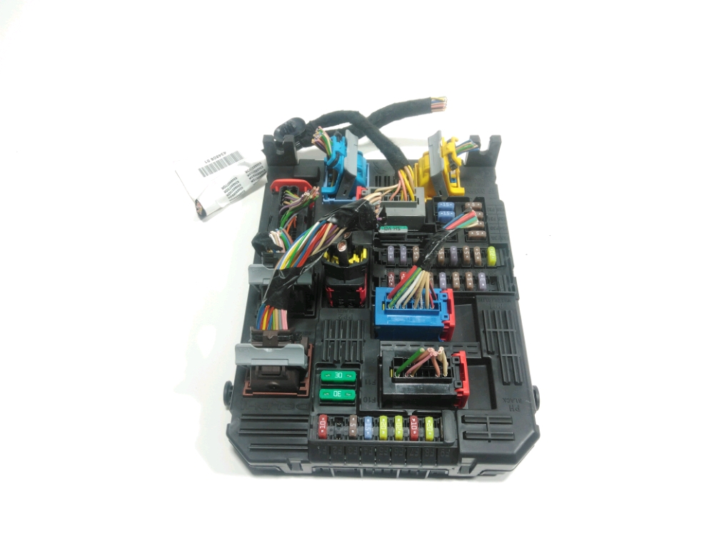 Boite à fusibles habitacle