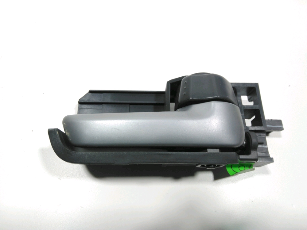 Poignee interieure porte arriere droite