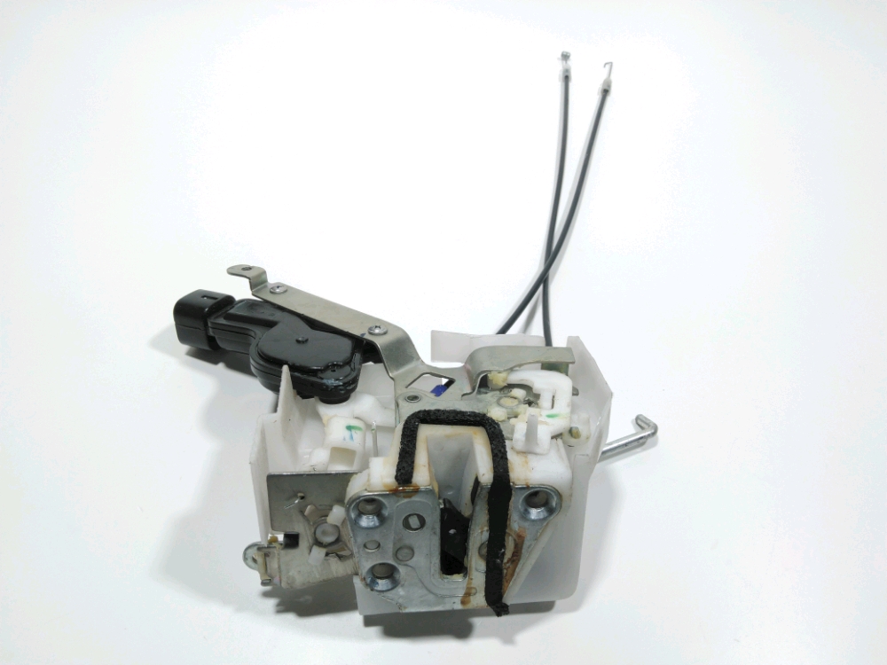 Serrure de porte arriere droite