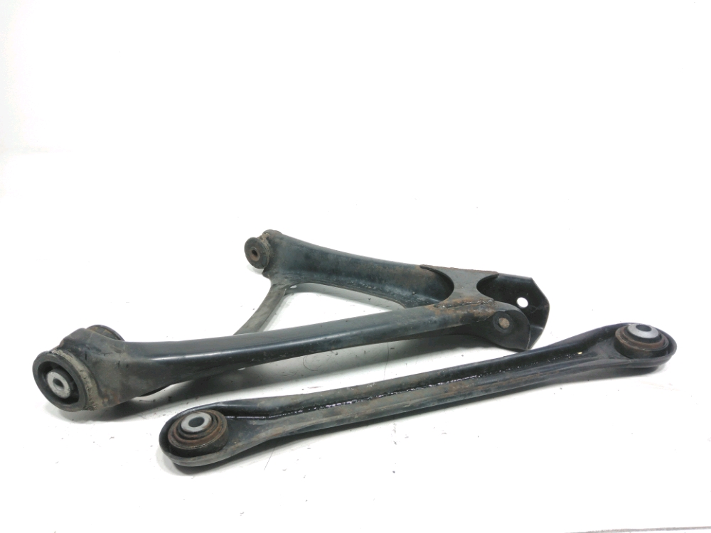 Triangle superieur arriere gauche