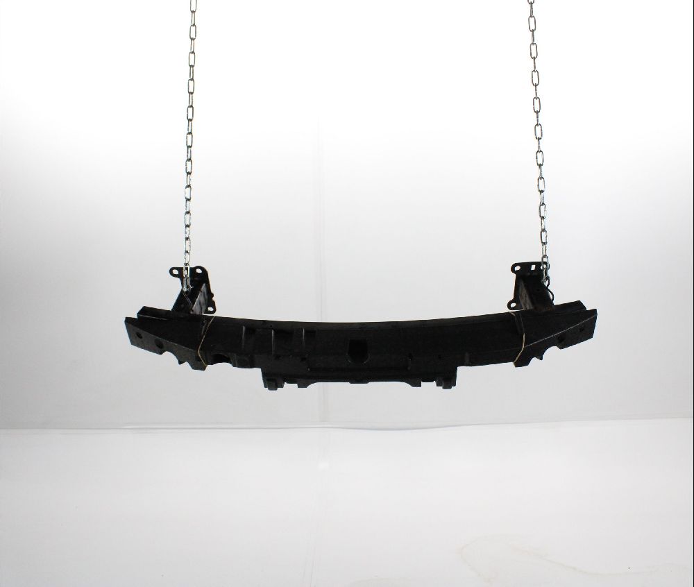 Renfort pare-choc avant