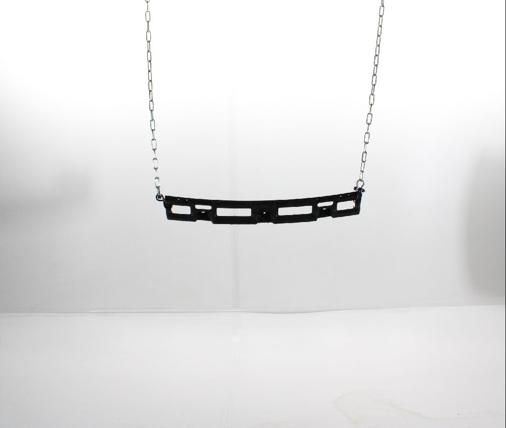 Support central de pare-choc arrière