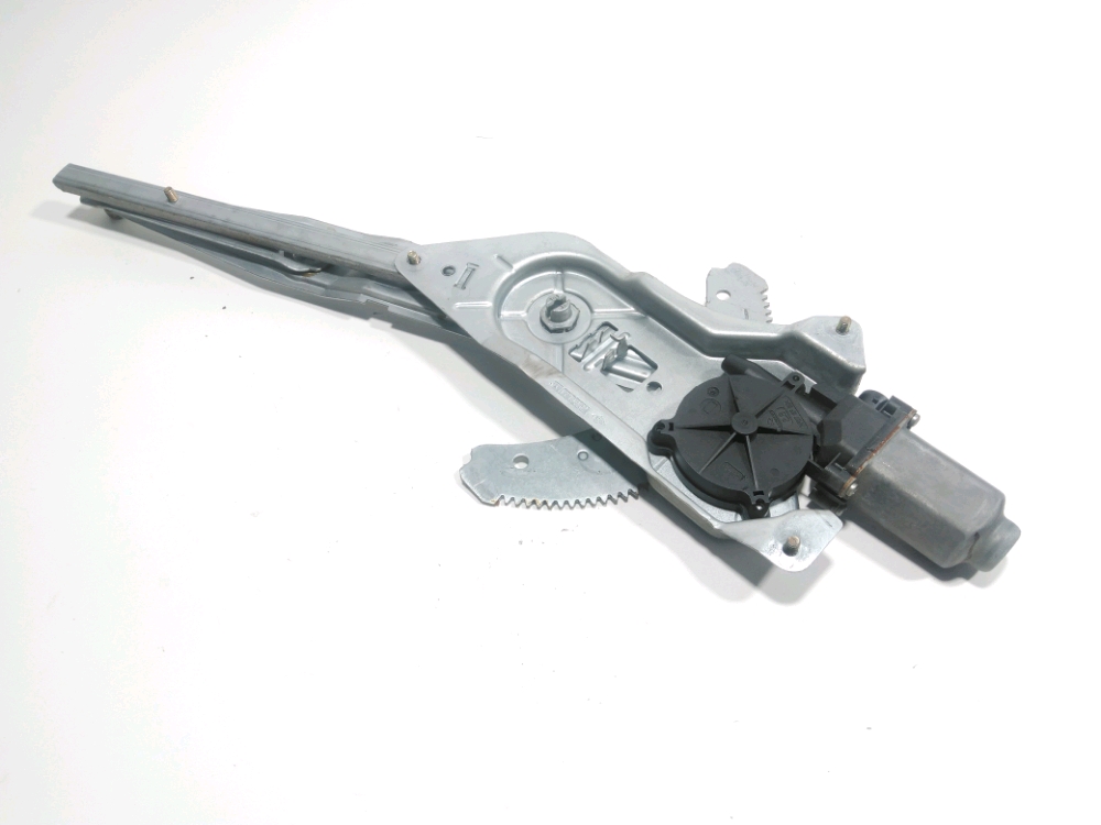 Lève-vitre électrique avant droit