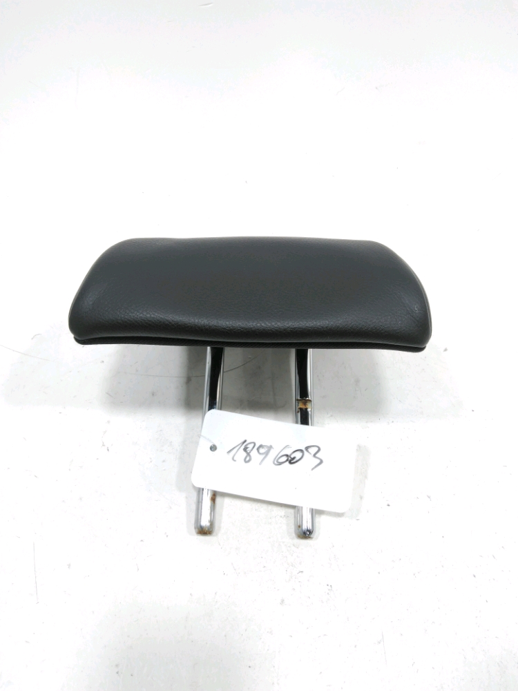 Appui tête arrière central