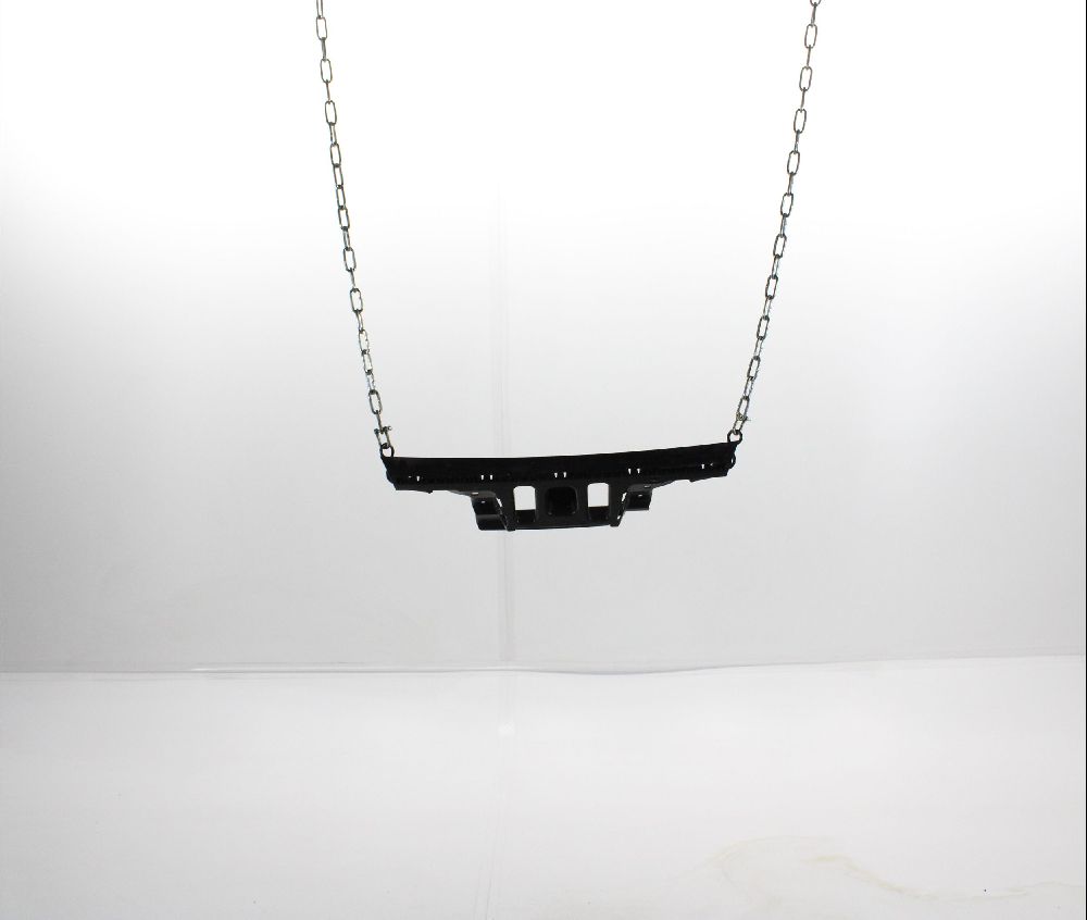 Support central de pare-choc arrière