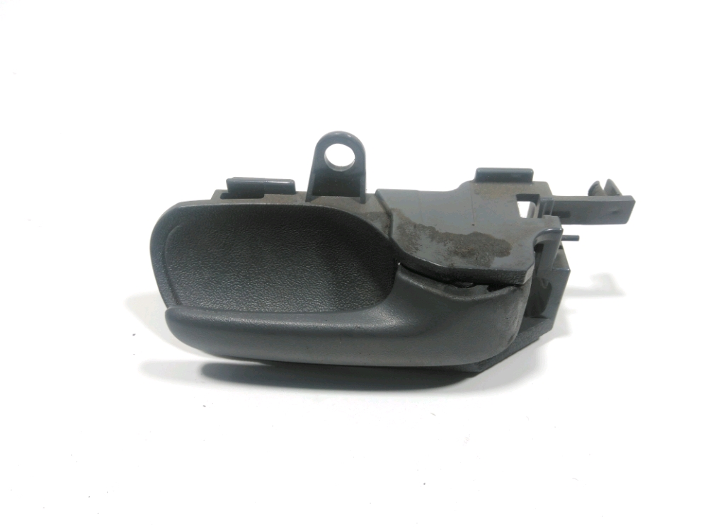 Poignee interieure porte avant droite