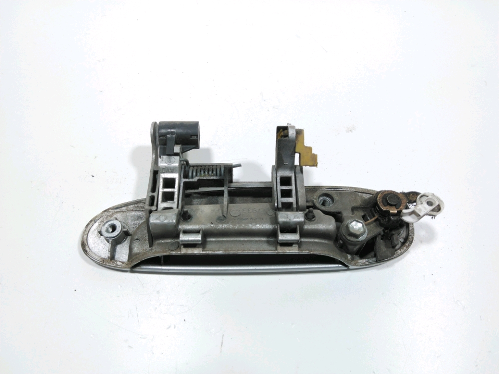 Poignée extérieure avant droite