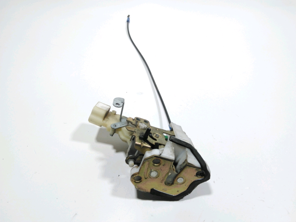 Serrure de porte arriere droite