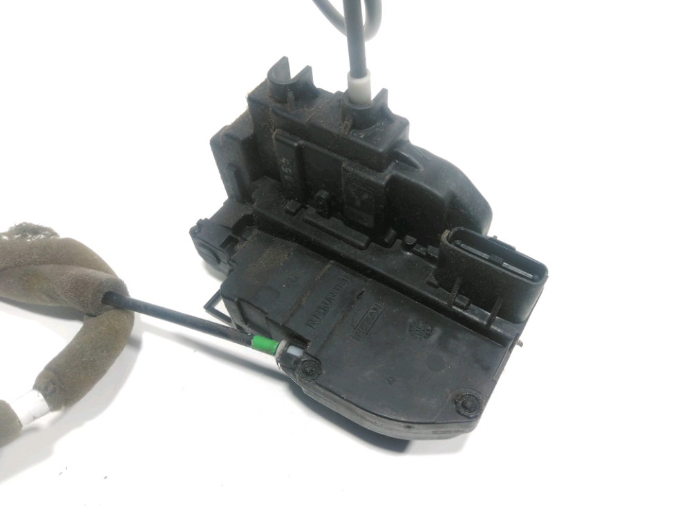 Serrure de porte avant droite