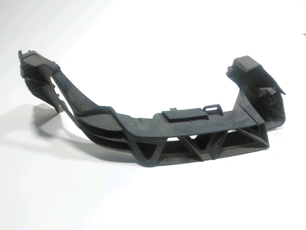 Support gauche de pare-choc arrière