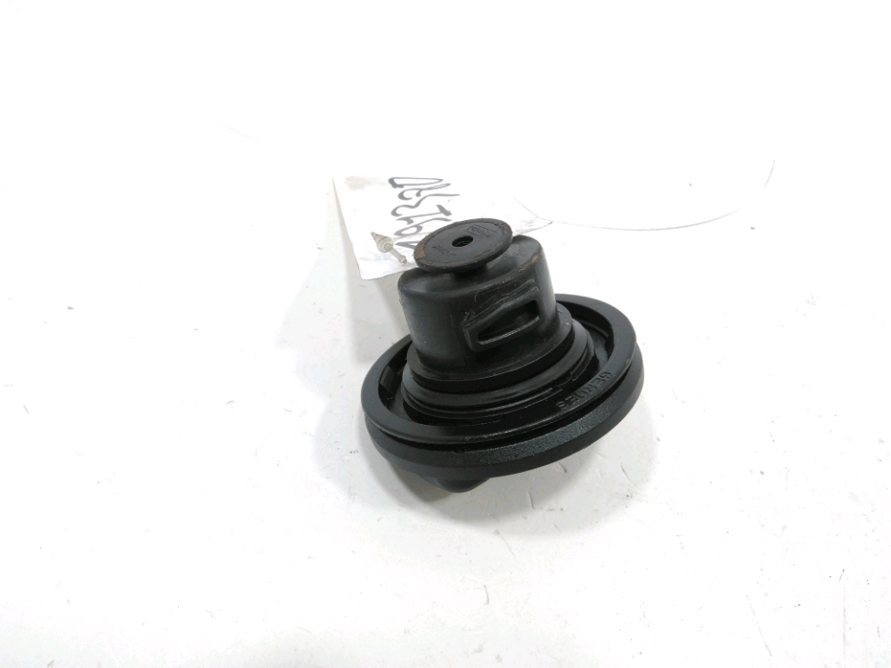 Bouchon de réservoir à carburant