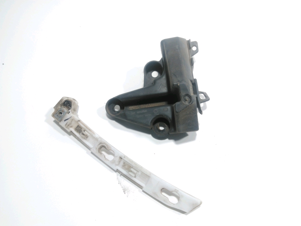 Support gauche de pare-choc arrière