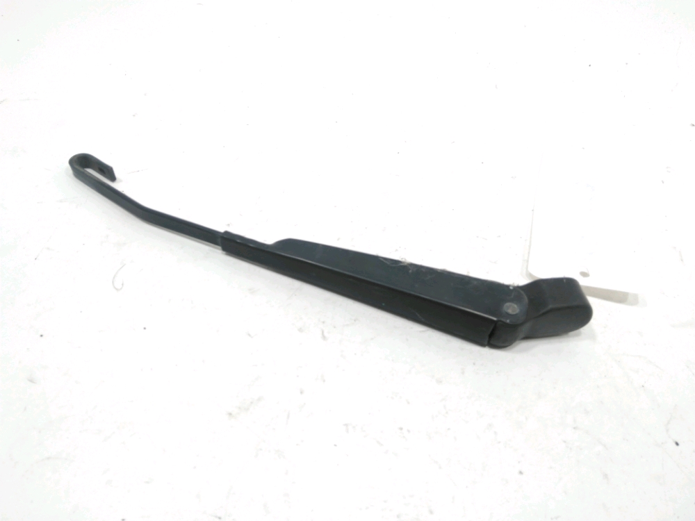 Bras d'essuie-glace arriere