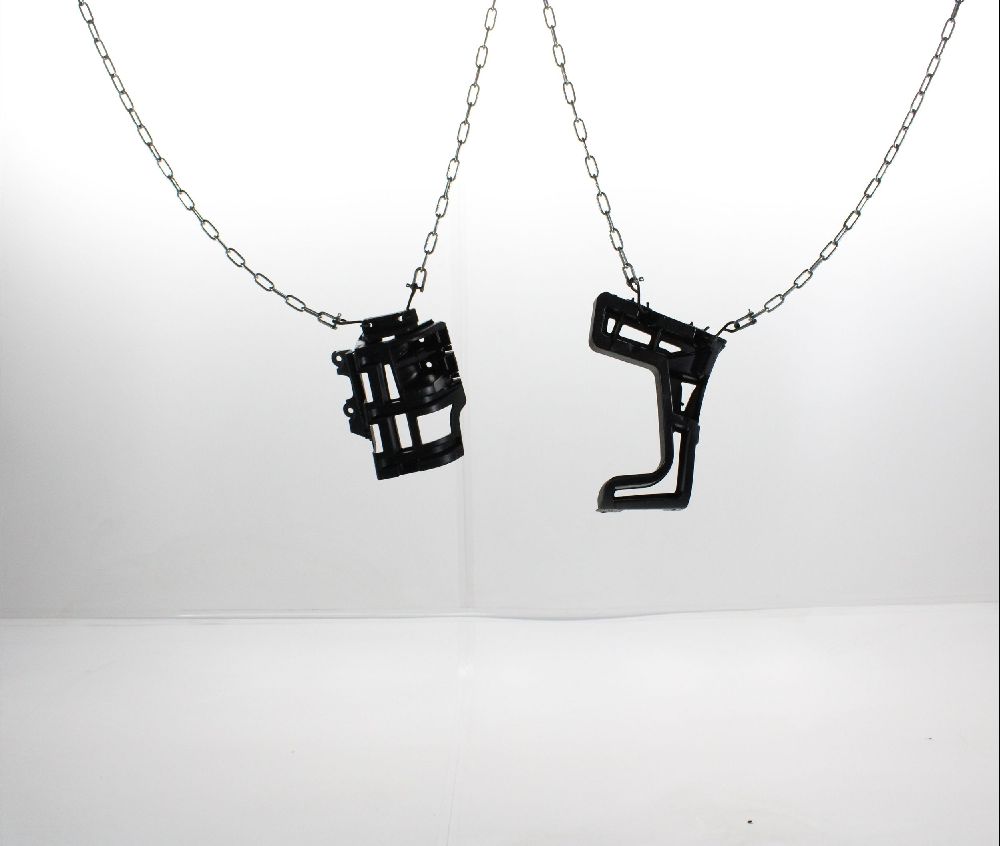 Support droit de pare-choc arrière