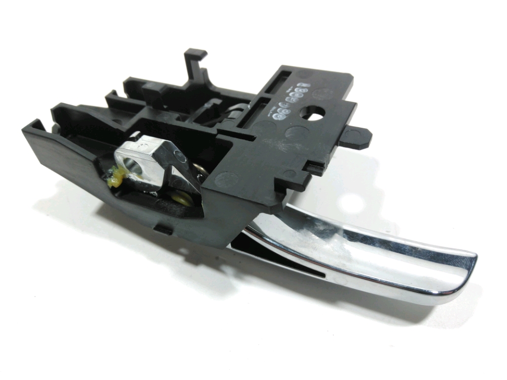 Poignée intérieure porte avant droite